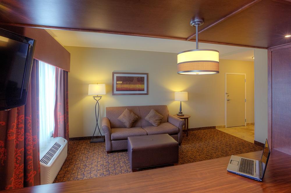 Hampton Inn & Suites Mcallen Exterior photo